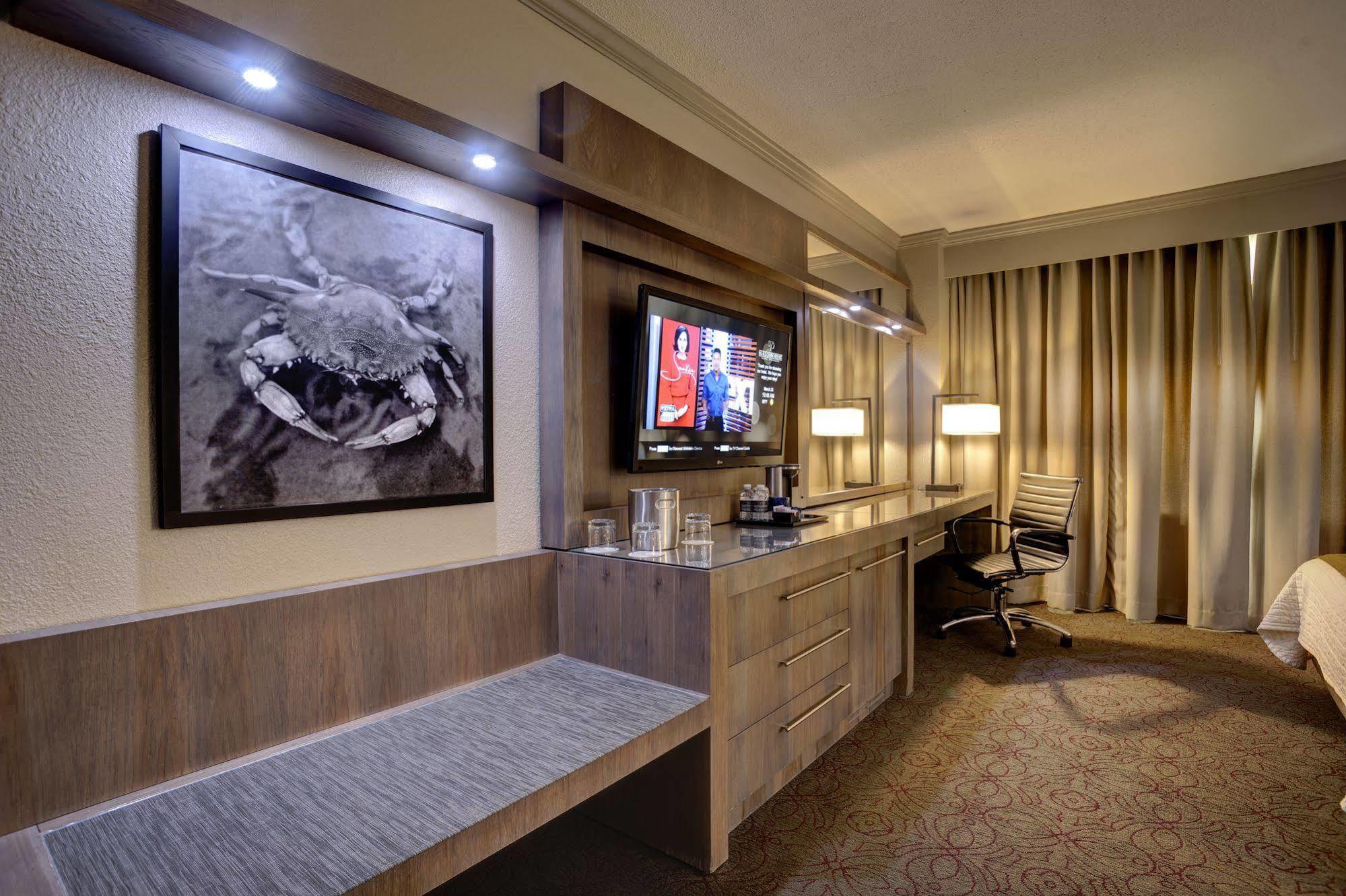 Palace Casino Resort Билокси Экстерьер фото